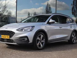 Grijs, metallic lak Gebruikt 2020 Ford Focus Business Edition Stationwagen | € 14.400 (Eerlijke prijs)