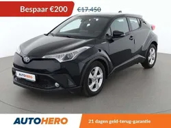 Zwart, metallic lak Gebruikt 2017 Toyota C-HR SUV | € 16.949 (Eerlijke prijs)