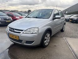 Grijs Gebruikt 2005 Opel Corsa Hatchback | € 1.850 (Eerlijke prijs)