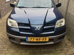 Blauw Gebruikt 2003 Mitsubishi Outlander Comfort Edition SUV | € 2.000 (Goede deal)