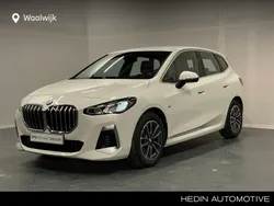 Wit Gebruikt 2024 BMW 218 Sport Line Stationwagen | € 39.880