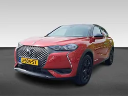 Rood, metallic lak Gebruikt 2020 DS Automobiles DS3 Crossback E-Tense Performance SUV | € 15.930 (Eerlijke prijs)
