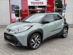 Groen Gebruikt 2024 Toyota Aygo X Premium SUV | € 23.499