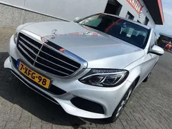 Zilver Gebruikt 2014 Mercedes C180 Ambition Sedan | € 16.000 (Eerlijke prijs)
