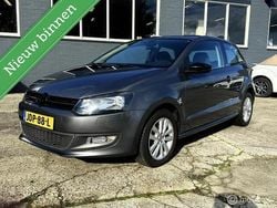 Grijs Gebruikt 2012 VW Polo Style Hatchback | € 6.950 (Goede deal)