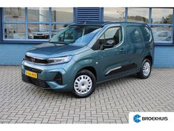 Blauw Gebruikt 2024 Opel Combo-e Life Van | € 23.422 (Duur)