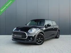Zwart Gebruikt 2019 Mini Cooper Hatchback | € 16.950 (Eerlijke prijs)