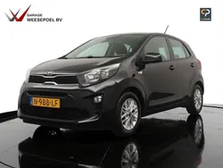 Zwart, metallic lak Gebruikt 2021 Kia Picanto 2 Hatchback | € 12.950 (Eerlijke prijs)