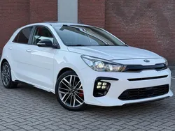 Wit Gebruikt 2020 Kia Rio Hatchback | € 16.995 (Eerlijke prijs)