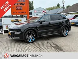 Zwart Gebruikt 2022 Lynk & Co 01 SUV | € 28.828 (Eerlijke prijs)