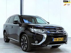 Zwart Gebruikt 2015 Mitsubishi Outlander Edition SUV | € 16.450