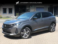 Grijs Gebruikt 2023 Peugeot 3008 Allure SUV | € 30.745 (Goede deal)