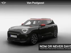 Midnight black ii (c4r) Nieuw 2025 Mini Cooper Hatchback | € 43.290 (Super prijs)