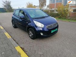 Blauw Gebruikt 2010 Kia Venga Hatchback | € 2.695 (Goede deal)