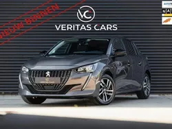 Grijs, metallic lak Gebruikt 2022 Peugeot 208 Allure Hatchback | € 16.950 (Super prijs)