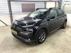 Zwart Gebruikt 2016 Citroën C4 Cactus Feel Hatchback | € 9.450 (Eerlijke prijs)