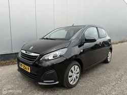 Zwart Gebruikt 2014 Peugeot 108 Hatchback | € 3.999