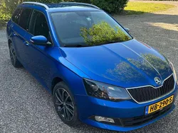 Blauw Gebruikt 2015 Skoda Fabia Stationwagen | € 7.450 (Eerlijke prijs)