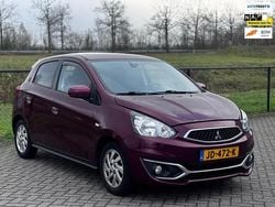 Rood Gebruikt 2016 Mitsubishi Space Star Intense+ Hatchback | € 2.999 (Super prijs)