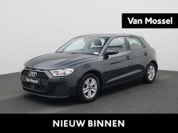 Grijs Gebruikt 2023 Audi A1 Sportback Proline Hatchback | € 24.445 (Eerlijke prijs)