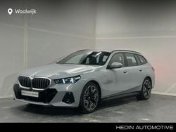 Grijs Gebruikt 2024 BMW 530e Executive Stationwagen | € 59.880