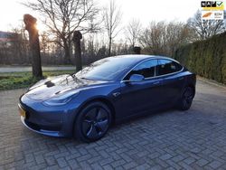 Grijs Gebruikt 2019 Tesla Model 3 Long Range AWD Sedan | € 16.999 (Goede deal)