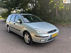 Groen Gebruikt 2003 Ford Focus Collection Stationwagen | € 1.850 (Iets duurder)