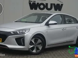 Grijs Gebruikt 2019 Hyundai Ioniq Premium Sedan | € 14.995 (Goede deal)