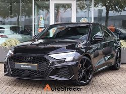 Zwart Gebruikt 2022 Audi A3 e-tron S-Line Hatchback | € 24.700 (Goede deal)