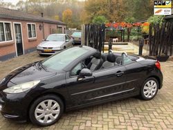 Zwart Gebruikt 2008 Peugeot 207 CC Cabriolet | € 2.980 (Eerlijke prijs)