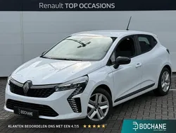 Wit Gebruikt 2024 Renault Clio V Evolution Hatchback | € 19.295 (Eerlijke prijs)