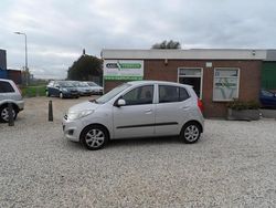 Grijs Gebruikt 2011 Hyundai i10 Hatchback | € 1.899 (Goede deal)