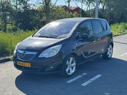 Zwart Gebruikt 2010 Opel Meriva Cosmo MPV | € 3.950 (Iets duurder)