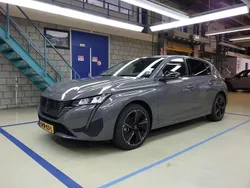 Grijs Gebruikt 2024 Peugeot e-308 Allure Hatchback | € 27.900 (Super prijs)