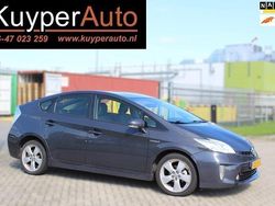 Grijs, metallic lak Gebruikt 2013 Toyota Prius Business Edition Hatchback | € 7.850 (Eerlijke prijs)