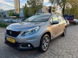 Grijs Gebruikt 2018 Peugeot 2008 Active SUV | € 9.950 (Goede deal)