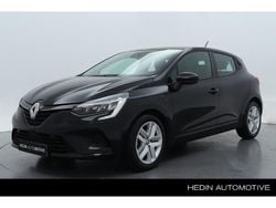 Noir étoilé gne Gebruikt 2022 Renault Clio V Zen Hatchback | € 16.240 (Iets duurder)
