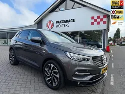 Grijs Gebruikt 2018 Opel Grandland X Innovation SUV | € 18.950 (Eerlijke prijs)