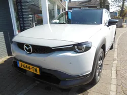 Wit Gebruikt 2020 Mazda MX30 Edition SUV | € 16.750 (Eerlijke prijs)