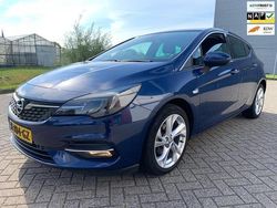 Blauw Gebruikt 2020 Opel Astra Edition Hatchback | € 11.995 (Goede deal)