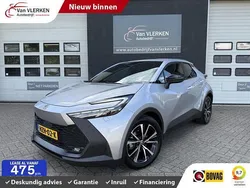 Grijs, metallic lak Gebruikt 2025 Toyota C-HR Business Edition SUV | € 35.900 (Goede deal)