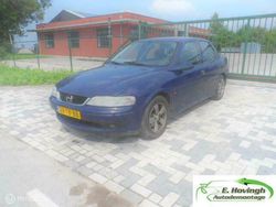 Blauw Gebruikt 2000 Opel Vectra Sedan | € 695