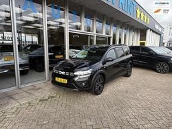 Zwart Gebruikt 2025 Dacia Jogger Extreme MPV | € 26.999 (Goede deal)