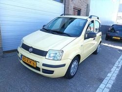 Geel Gebruikt 2012 Fiat Panda Classica Hatchback | € 2.995 (Goede deal)