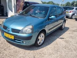 Blauw Gebruikt 2003 Renault Clio II Dynamique Hatchback | € 1.499 (Goede deal)