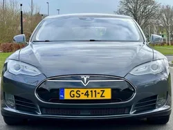 Grijs Gebruikt 2015 Tesla Model S Sedan | € 36.950