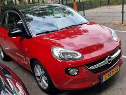 Rood Gebruikt 2014 Opel Adam Glam Hatchback | € 7.500 (Goede deal)