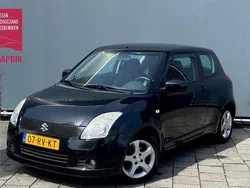Zwart Gebruikt 2005 Suzuki Swift GLS Hatchback | € 1.299 (Eerlijke prijs)