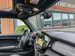 Zwart Gebruikt 2016 Mini Cooper Chili Hatchback | € 14.850 (Eerlijke prijs)