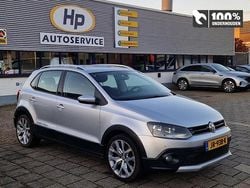 Grijs Gebruikt 2015 VW Polo Cross Hatchback | € 9.500 (Eerlijke prijs)
